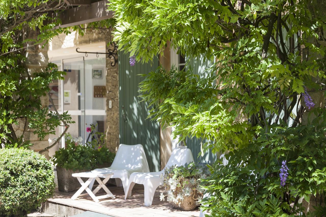 Logis Hôtel Castel Mouisson Barbentane Exterior foto