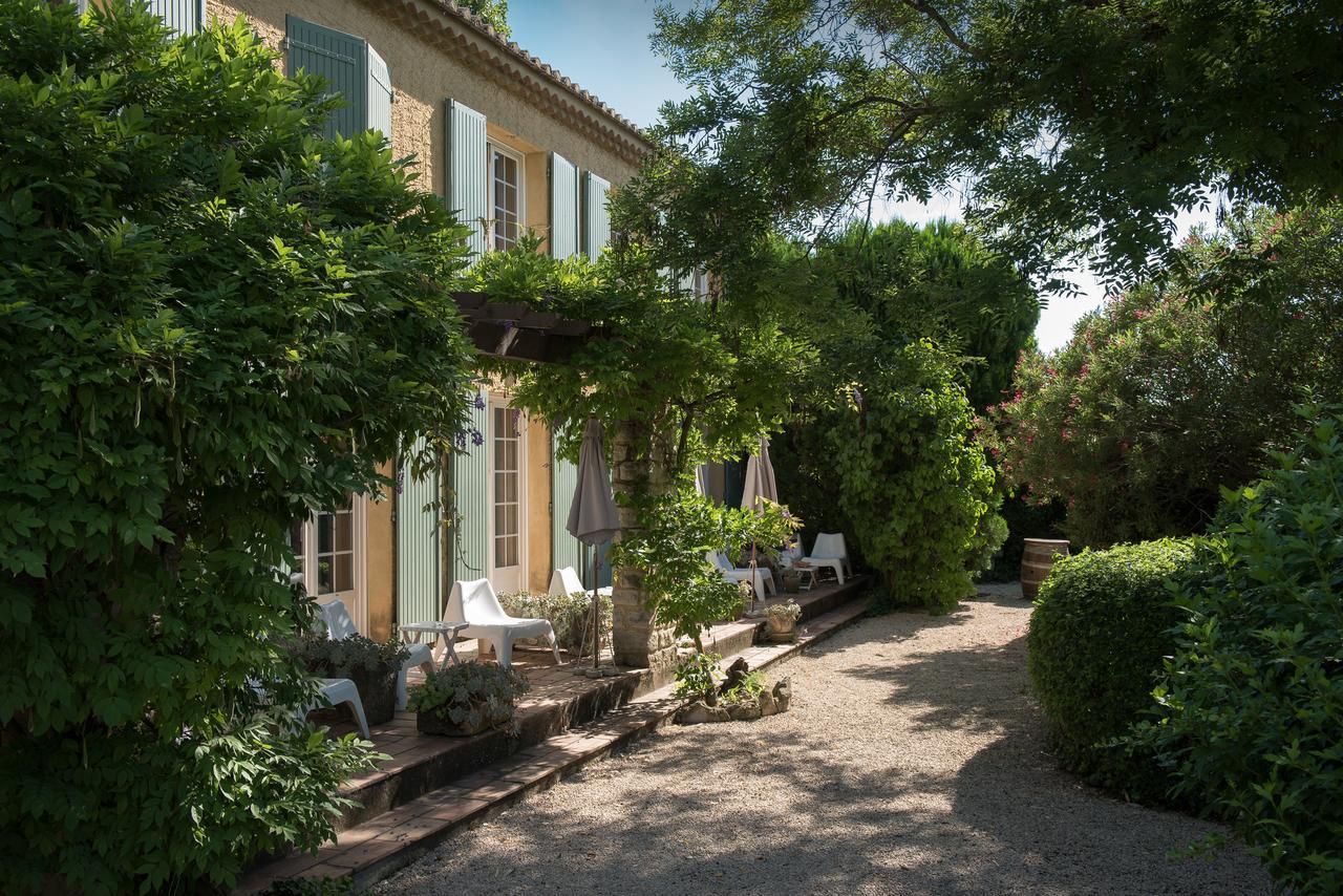 Logis Hôtel Castel Mouisson Barbentane Exterior foto